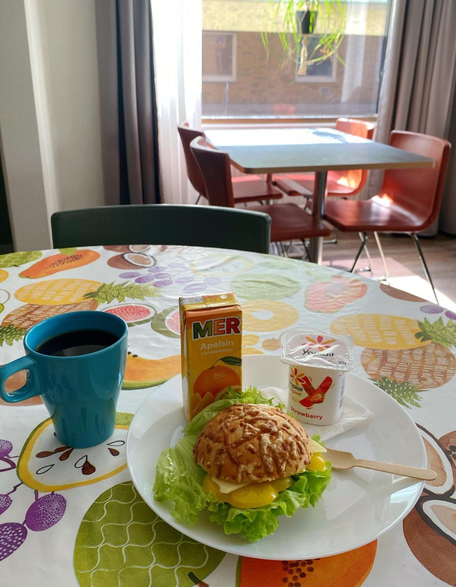 Auberge de jeunesse Snoozemore *